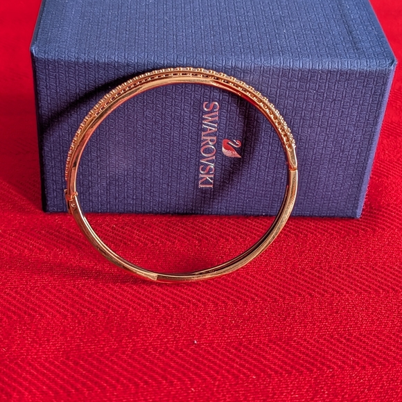 Brand New Swarovski Rose Gold Bangle - Picture 3 of 5